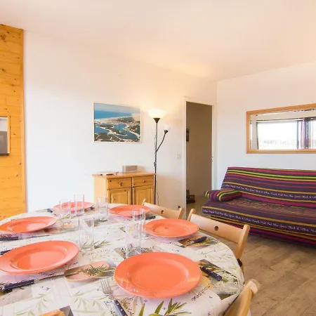 Le Grand Pavois By Interhome